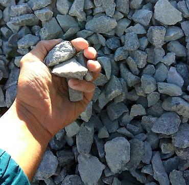 Смесь щебень и отсев: Смесь щебень и отсев, Мытая, Для фундамента, Зил — 5