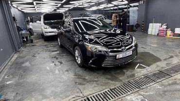 Toyota: Toyota Camry: 2017 г., 2.5 л, Вариатор, Гибрид, Седан