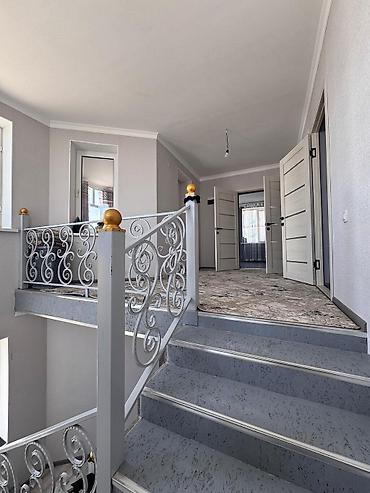 Продажа коттеджей и домов: 6 комнат и более, 250 м², 4 соток, Кара-Суу, Собственник — 14