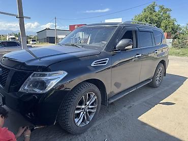 танден: Nissan Patrol: 2011 г., 5.6 л, Автомат, Газ, Внедорожник — 3
