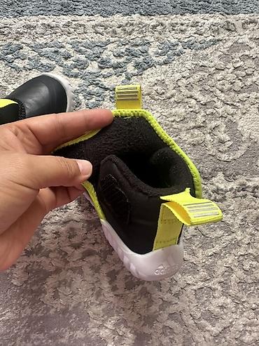 nike react: Детские ботинки-дутики adidas на осень,с флисом - Модель — 4