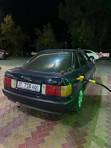 bud e9: Audi 80: 1989 г., 1.8 л, Механика, Бензин, Седан — 5
