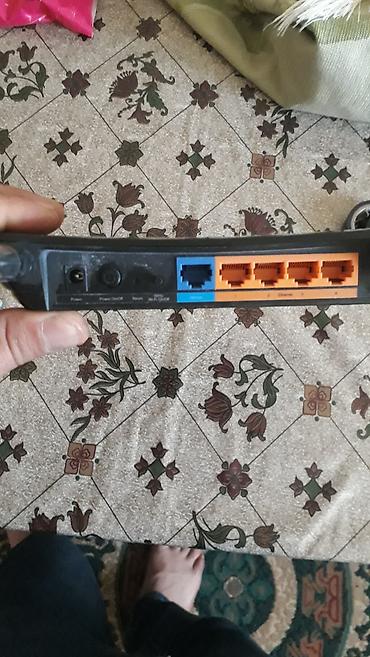 wifi modem azercell: Salam 3 de yenidi 2si aksespointdi 1 madem 10 gun isdivade olunub 3 — 6