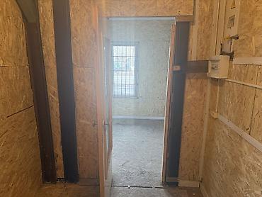 Аренда магазинов: Сдам контейнер под магазин (розничная торговля, и т.д.) находится в — 5