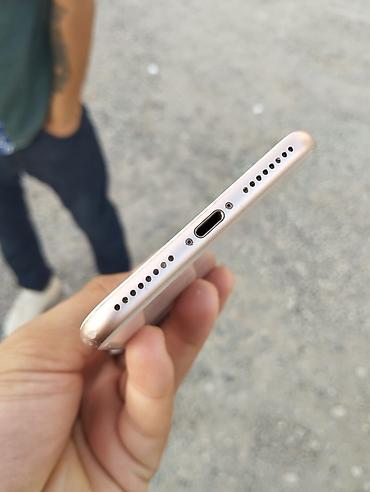 iphone 17 plus: IPhone 8 Plus, Qızılı, Barmaq izi — 7