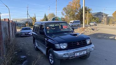 wuling mini ev: Mitsubishi Pajero: 2003 г., 2.5 л, Механика, Дизель, Внедорожник — 2