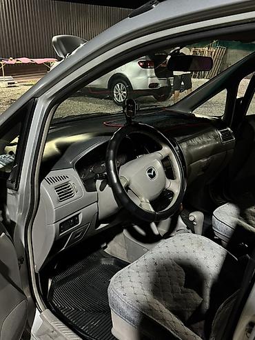 mazda 2000: Mazda PREMACY: 2003 г., 2 л, Автомат, Бензин, Универсал — 5