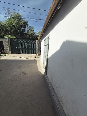 Продажа коттеджей и домов: Срочно продаем дом! Рядом глобус остановки общественного транспорта — 8