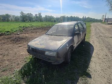 sg 9: Nissan Primera: 1992 г., 0.2 л, Механика, Бензин, Универсал — 2