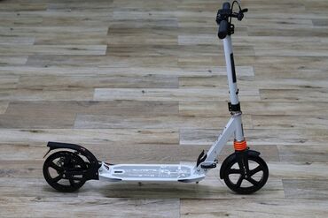 Giroskuter, segwey, elektrik skuterləri: Самокат. Почти как новый, ребёнок покаталась на нем буквально пару