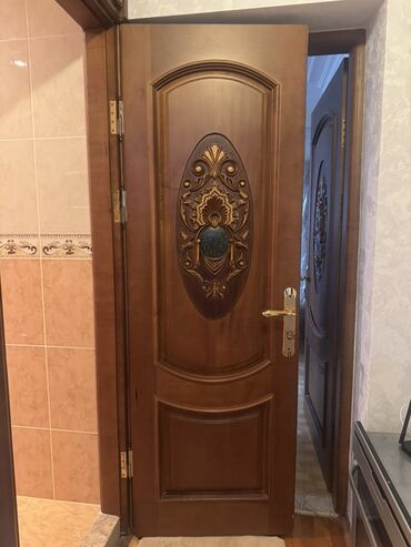 Otaq qapıları: Aynasultanovada verqiilə üzbəüz 9/9 tam təmirli 4-otaq ev satılır .Bu -da lalafo.az — 2 Otaq qapıları: Aynasultanovada verqiilə üzbəüz 9/9 tam təmirli 4-otaq ev satılır .Bu — 2