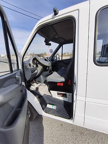 5d коврик: Mercedes-Benz Sprinter CDI 411, бортовой грузовик с двойной кабиной — 5