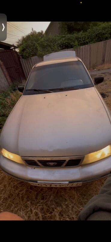 corolla runx: Daewoo Nexia: 2005 г., 1.6 л, Механика, Бензин, Седан