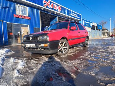 Volkswagen: Volkswagen Golf: 1994 г., 1.8 л, Механика, Бензин, Хэтчбэк