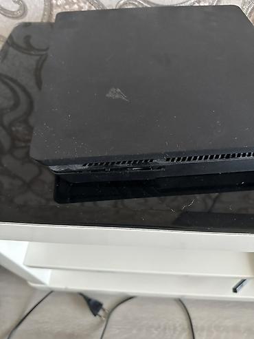 nintendo gamecube: Игровая консоль Sony PlayStation 4 Slim (серия CUH-2xxx) Комплектация — 3