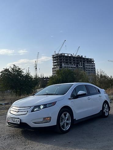 byd e2 2025: Chevrolet Volt: 2014 г., 1.4 л, Автомат, Гибрид, Хэтчбэк — 8