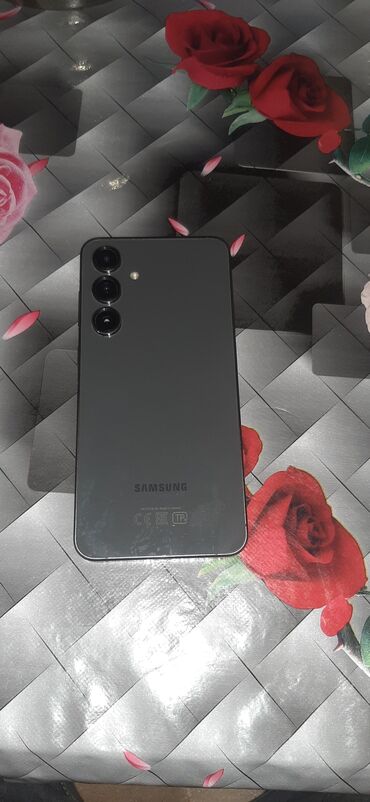 ipad mini 4: Samsung Galaxy S24, цвет - Серый, Сенсорный