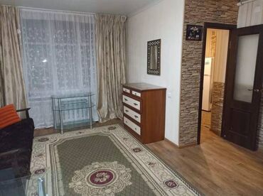 продается 3 комнатная квартира политех: 1 комната, 30 м², Хрущевка, 1 этаж