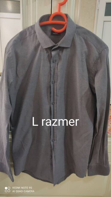 Köynəklər: Təcili satilir. Kişi Köynəklər hər biri 7 man.her bir köynəyin şekli — 4