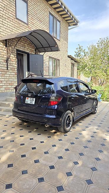 Haima: Honda Fit: 2010 г., 1.5 л, Автомат, Бензин, Хетчбек lalafo.kg да — 10 Haima: Honda Fit: 2010 г., 1.5 л, Автомат, Бензин, Хетчбек — 10