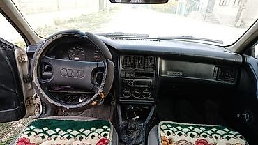 воз: Audi 80: 1992 г., 1.8 л, Механика, Бензин, Седан — 2