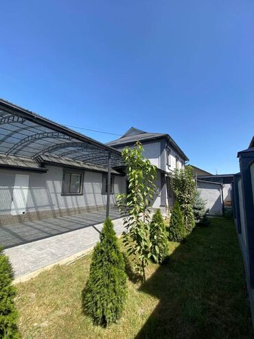 дом в ош: Дом, 180 м², 6 комнат, Агентство недвижимости, Евроремонт