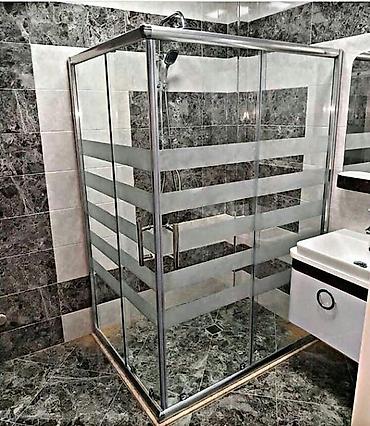 Duş kabinaları, arakəsmələr: Yeni Arakəsmə, Künc üçün, Ödənişli çatdırılma — 20