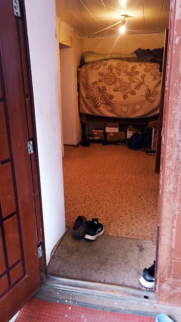 Продажа коттеджей и домов: Продаётся дом с большим закрытым двором. - высокий забор по at lalafo.kg — 10 Продажа коттеджей и домов: Продаётся дом с большим закрытым двором. - высокий забор по — 10