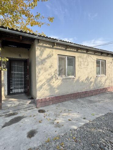 Продажа домов: Коттедж, 100 м², 4 комнаты, Агентство недвижимости, Старый ремонт — 2