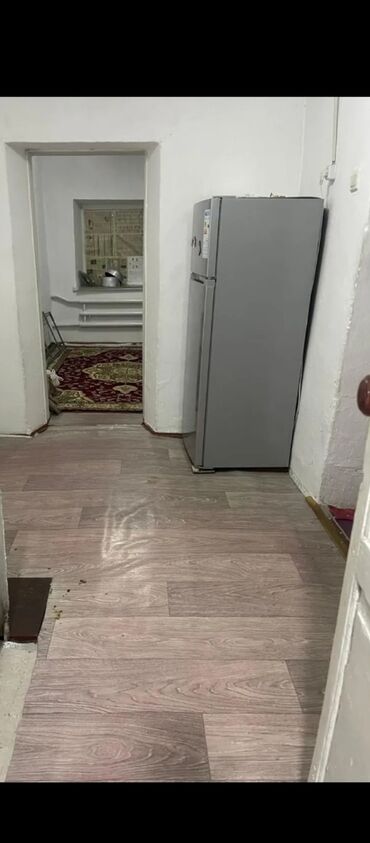 дом токмок сах завод: 55 м², 3 комнаты, Парковка, Сарай, Забор, огорожен