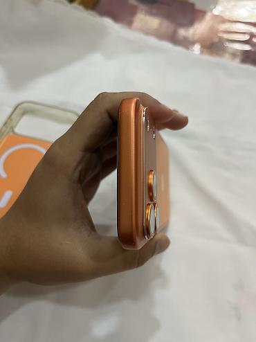 Уюлдук телефондор жана аксессуарлар: IPhone 17 Pro Max, Колдонулган, 256 ГБ, Ток сары, Коргоочу айнек, Каптама, Кабель, 93 % — 3