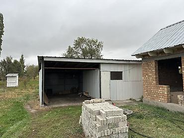 Үйлөрдү сатуу: 6 бөлмө, 120 м², 12 соток, Кызыл Булак, Менчик ээси — 8