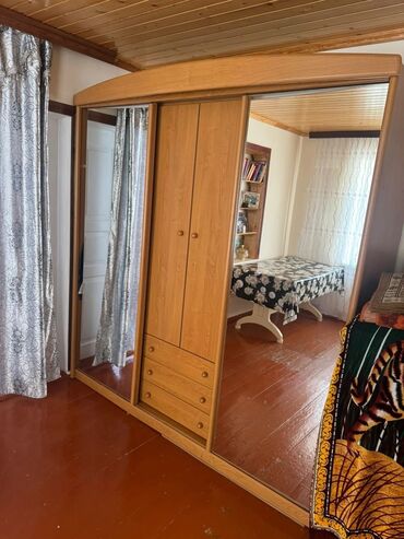 profnastil rengleri: Kupe, 3 qapılı Düz dolab, Qarderob, paltar dolabı