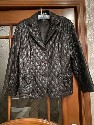 dəri geyim: Женская куртка XL (EU 42), 2XL (EU 44), цвет - Черный