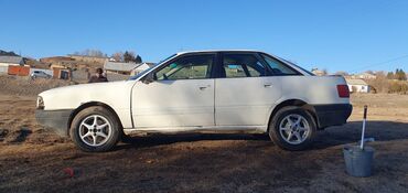 маши: Audi 80: 1991 г., 1.8 л, Механика, Бензин, Седан