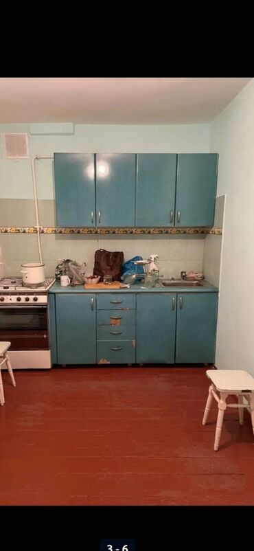 сдаю дом за городом: 55 м², 3 комнаты, Парковка, Забор, огорожен
