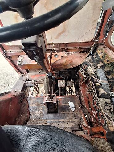 Traktorlar: Razlaşma yolu ile satılır işlek vezyyetdedir senedi yoxdu real alcya -da lalafo.az — 9 Traktorlar: Razlaşma yolu ile satılır işlek vezyyetdedir senedi yoxdu real alcya — 9