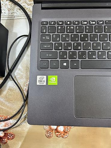 diz ustu komputerlər: Acer Aspire 3 noutbuku - Model: Acer Aspire 3 (A315-56G-53A4 etiketdə — 7