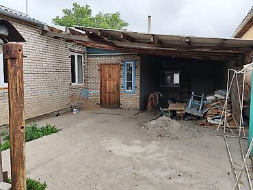 афрем дом: Уютный кирпичный дом (90м²) в г.Кемин •Участок: 8 соток, правильной — 6