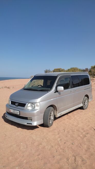 автомобиль чехол: Honda Stepwgn: 2002 г., 2 л, Автомат, Бензин, Вэн/Минивэн