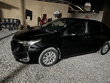 2018: Toyota Corolla: 2018 г., 1.3 л, Автомат, Бензин, Седан — 2
