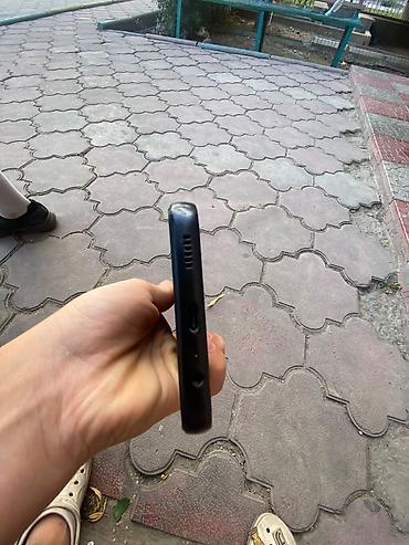 l7 ultra: Смартфон Android с 128 ГБ встроенной памяти и 4 ГБ ОЗУ (на экране — 3