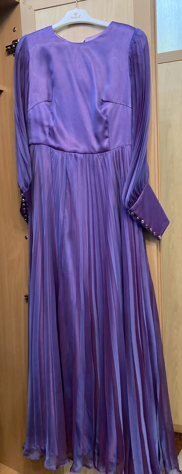 Платья: Вечернее платье, Классическое, Длинная модель, Шифон, С рукавами, L (EU 40)