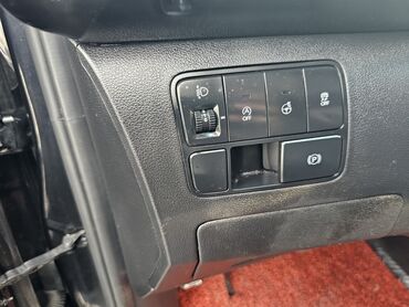 Hyundai: Hyundai Staria: 2022 г., 2.2 л, Типтроник, Дизель, Минивэн — 15