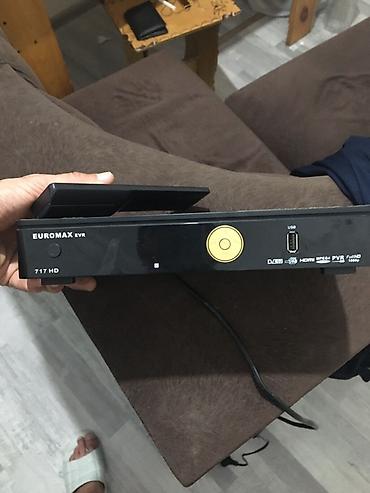 phone iphone 20 pro max: Euromax EVR 717 HD rəqəmsal TV qəbuledicisi Xüsusiyyətlər: - Full HD — 1