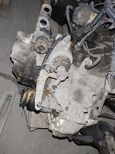 d 4d: МКПП Toyota Avensis 2.0 2001 (б/у) — 1
