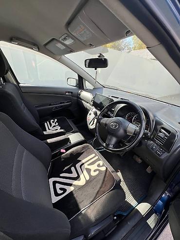trumpchi s7: Toyota WISH: 2004 г., Автомат, Бензин, Минивэн — 7