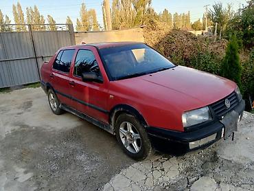 Volkswagen: Volkswagen Vento: 1993 г., Седан — 8