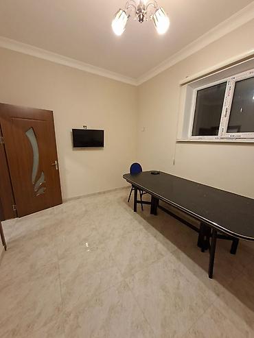 kirayə mənzil 1 otaqlı: 3 otaqlı mənzil binede atıcılıqda merkezde rahat marketın yanında 2 — 6