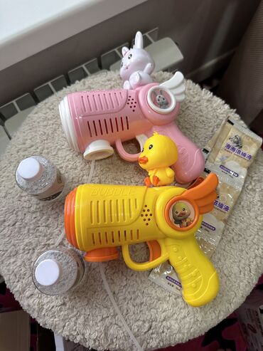 игрушк: Генератор мыльных пузырей . Детский пистолет . Пузыри для детей